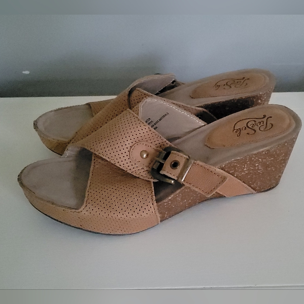 Pure Sole Leather Wedge Sandals